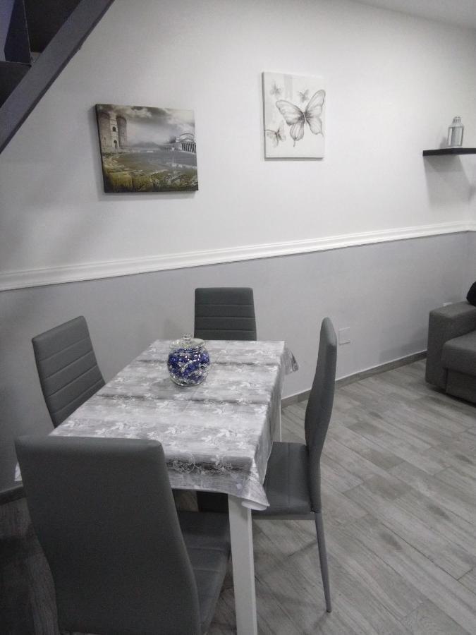 Sweet Dreams Apartment Наполи Екстериор снимка