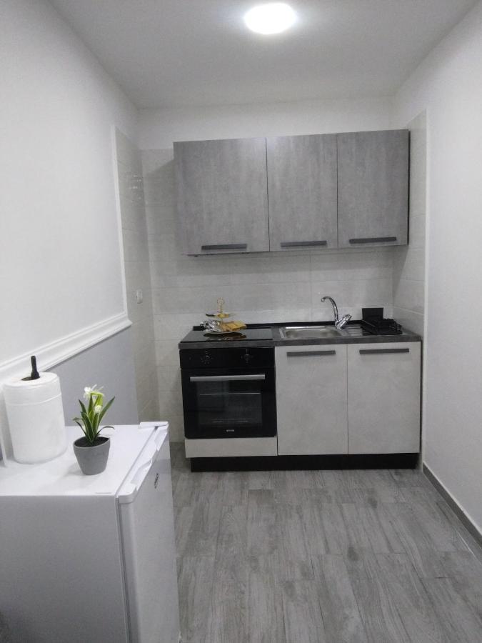 Sweet Dreams Apartment Наполи Екстериор снимка